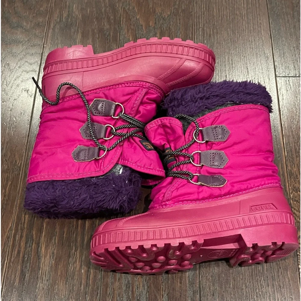 Sorel Girls Flurry Pink Winter Boots Size 4 Insulated Snow Shoes